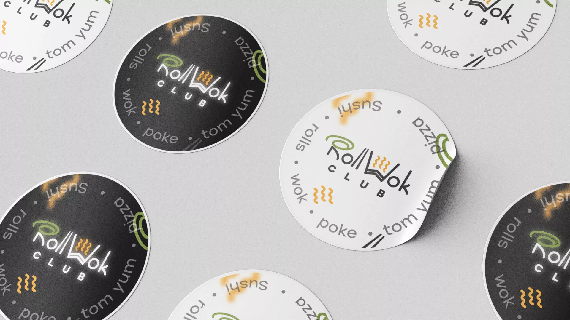 Разработка наклеек для суши-бара «Roll Wok Club» в Томари